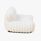 canape-pour-chien-blanc-moelleux-cote