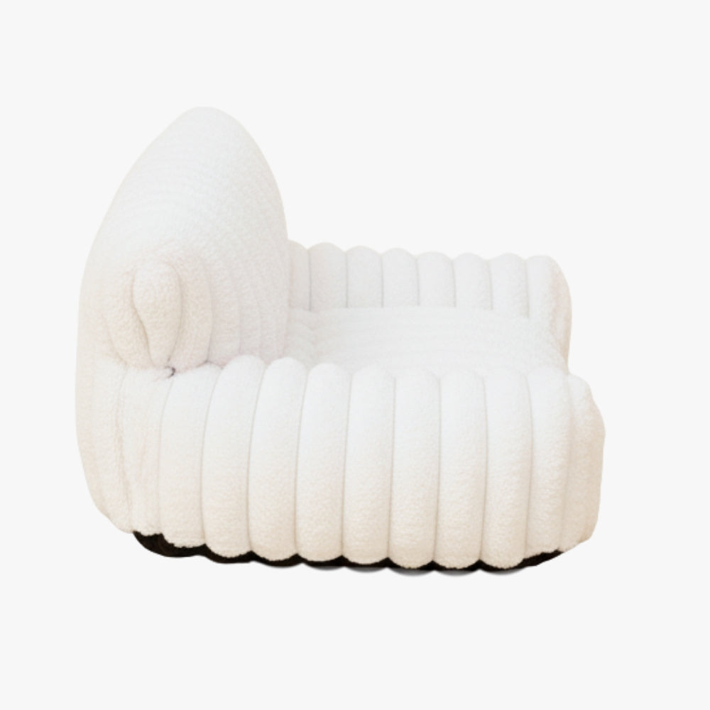 canape-pour-chien-blanc-moelleux-cote