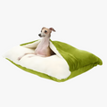 coussin-pour-chien-avec-couverture-vert-angle