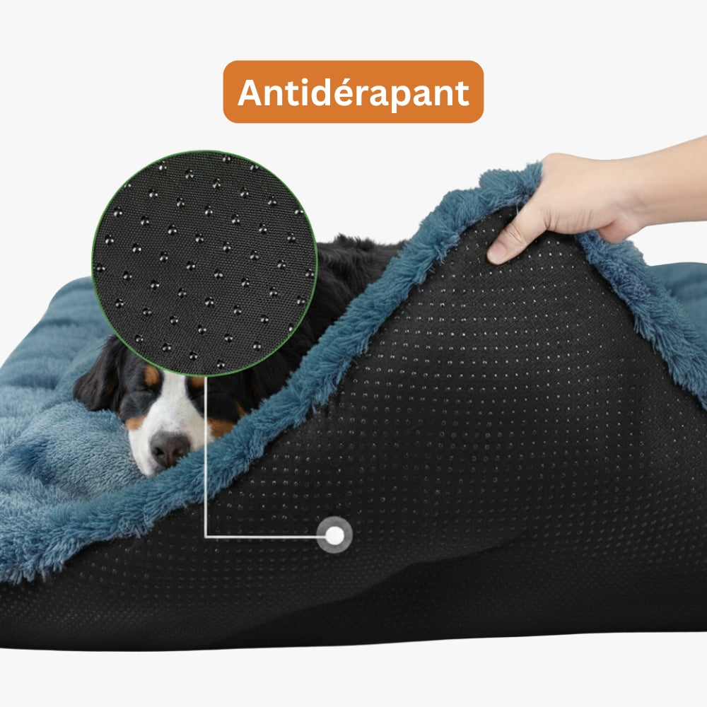 coussin-pour-chien-rectangulaire-bleu-fourrure-antidérapant