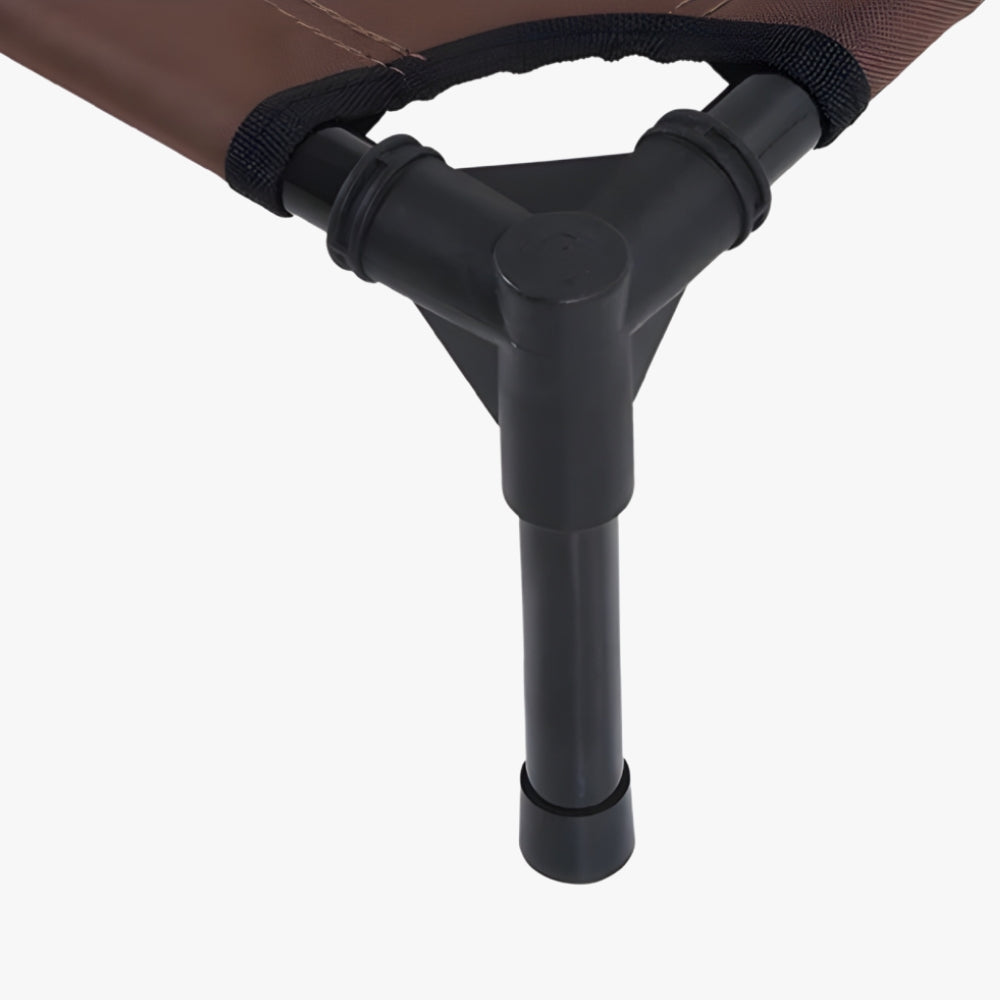 lit-de-camp-pour-chien-marron-pied