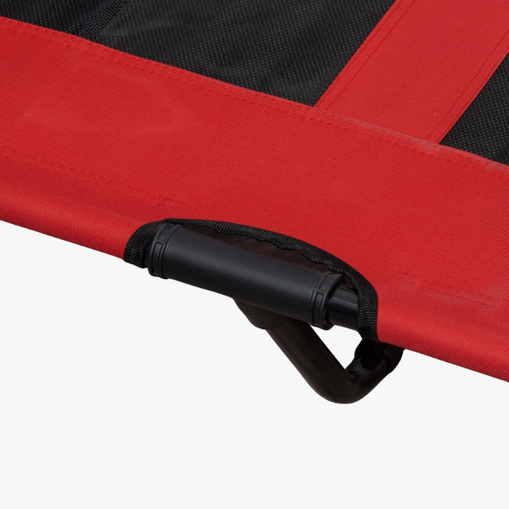 lit-de-camp-pour-chien-rouge-bord