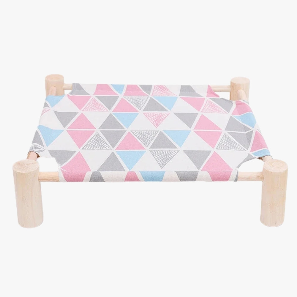 lit-de-camp-pour-petit-chien-en-bois-multi