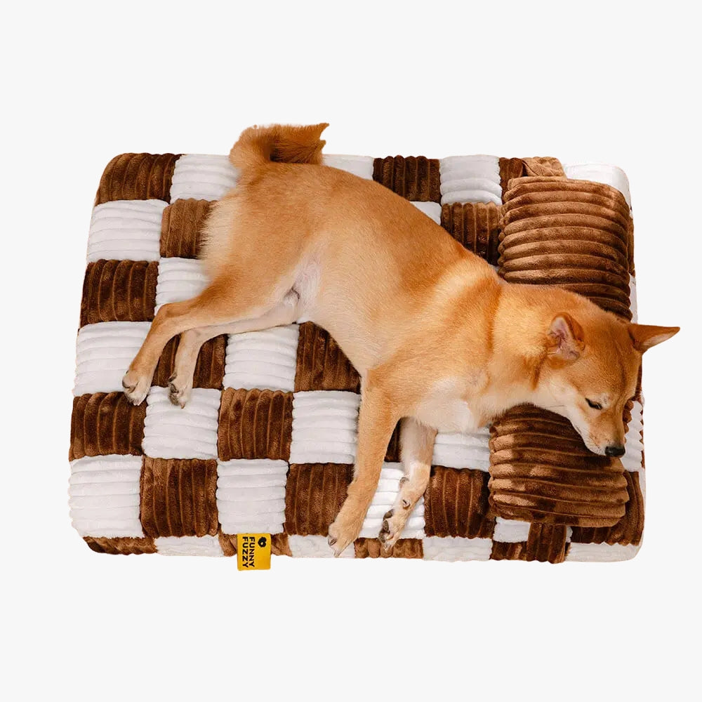 matelas-pour-chien-a-carreaux-marrons-blancs-top