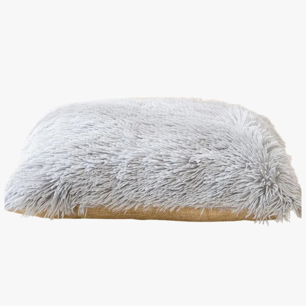 niche-en-fourrure-pour-chien-grise-coussin