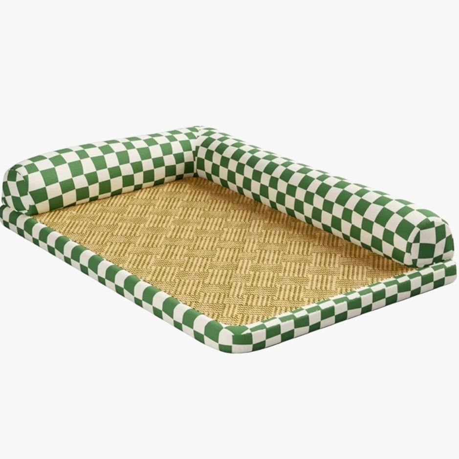 panier-angle-pour-chien-a-carreaux-angle