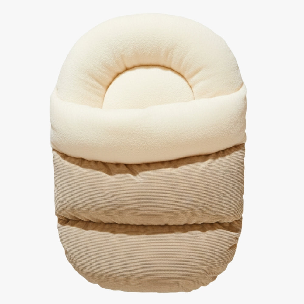 panier-chausson-pour-chien-beige-plonge