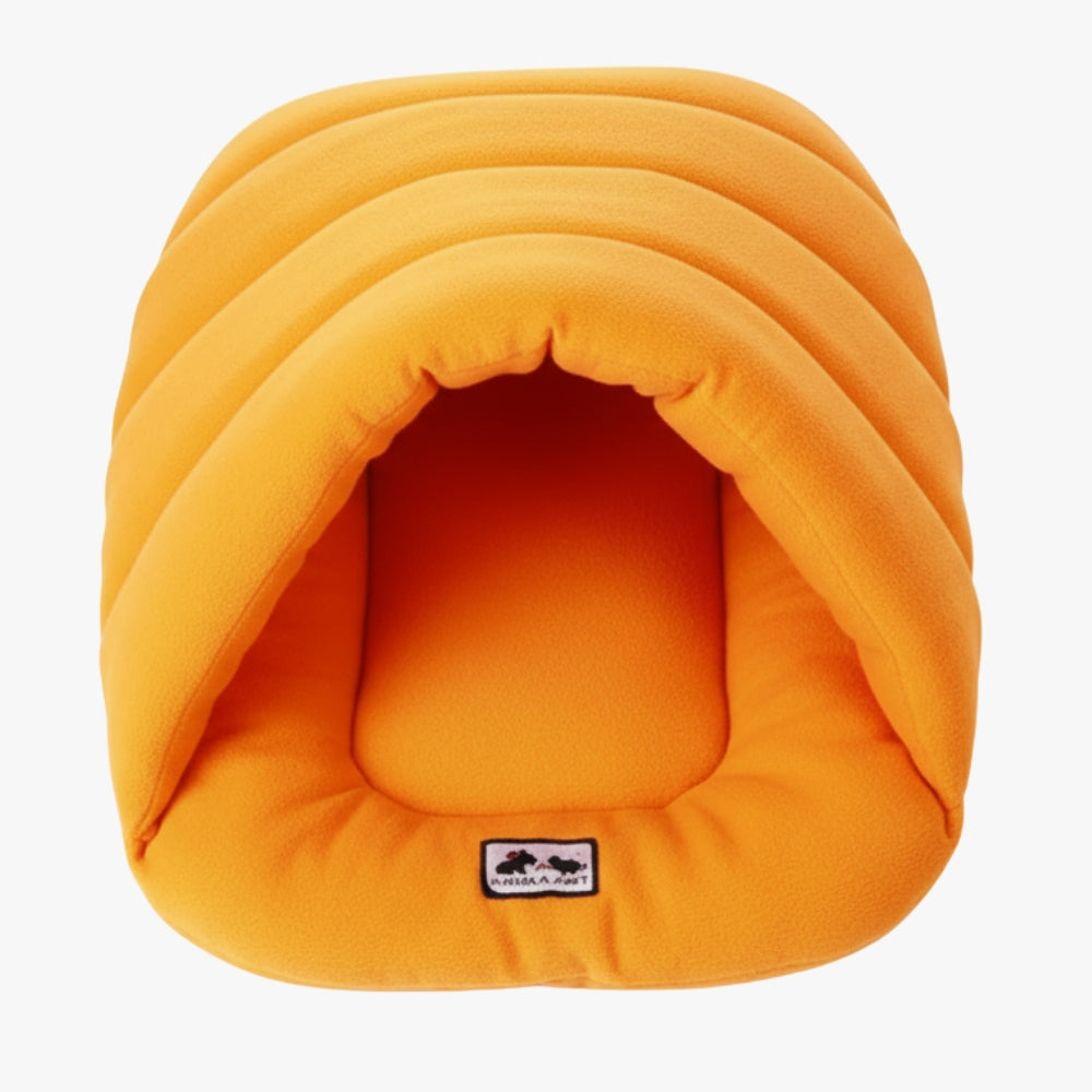 panier-chausson-pour-petit-chien-orange-dessus