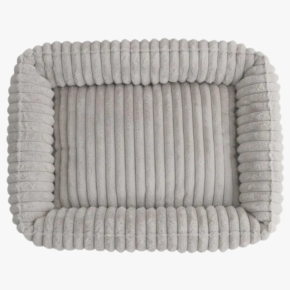 panier-pour-chien-en-velours-gris-clair-dessus