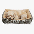 panier-pour-chien-leopard-rectangulaire-beige