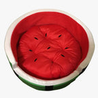 panier-pour-chien-pasteque-dessus