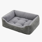 panier-pour-chien-rectangulaire-gris-rebords-angle