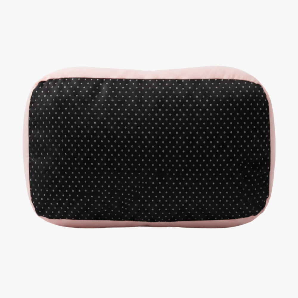 panier-pour-chien-rectangulaire-rose-a-rebords-dessous