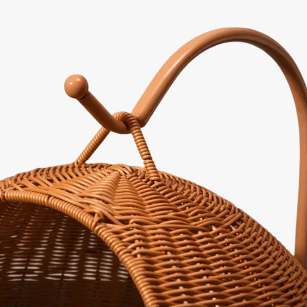 panier-pour-chien-tresse-suspendu-closeup