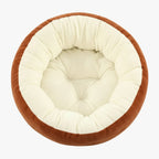 panier-pour-petit-chien-marron-dessus