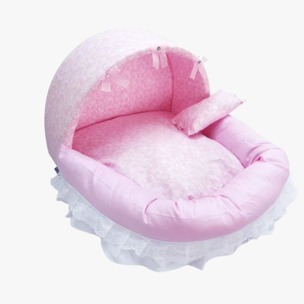 panier-pour-petit-chien-rose-a-dentelle-vide