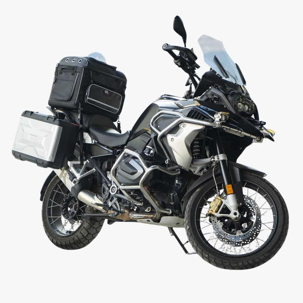 sac-de-transport-moto-pour-petit-chien-cote