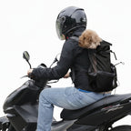 sac-dos-de-moto-pour-chien-noir-cote