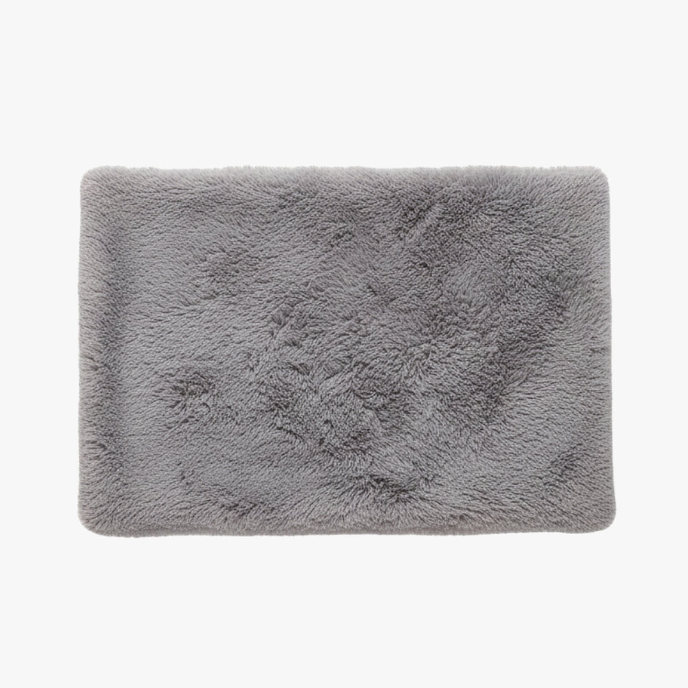 tapis-de-couchage-pour-chien-gris-dessus