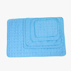 tapis-rafraichissant-pour-chien-bleu-clair-tailles