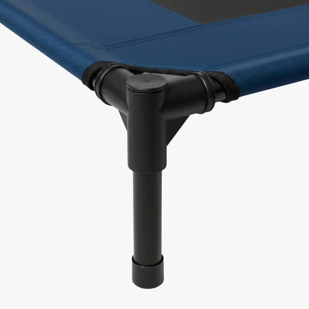 transat-pour-chien-bleu-pied