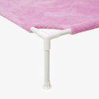 transat-rose-pour-petit-chien-doux-rose-pied